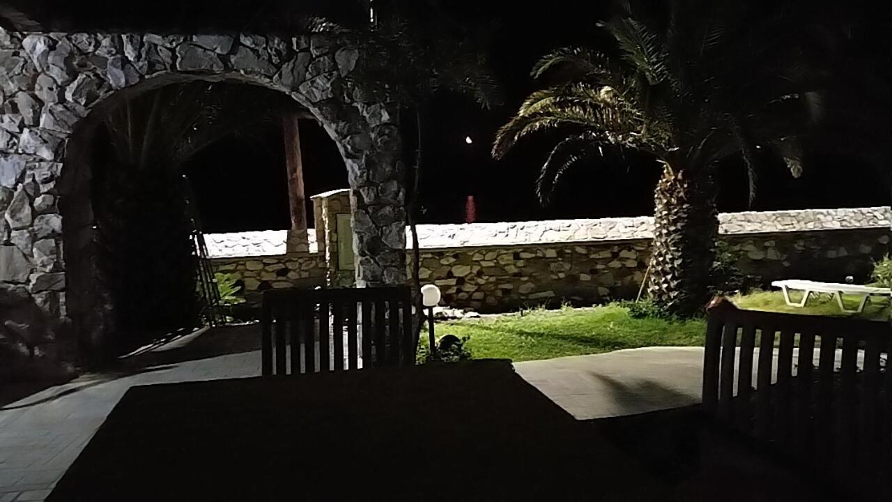 Το Πετρινο Villa Agia Marina Mikrolimanou Exterior foto