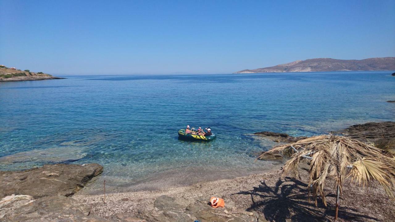 Το Πετρινο Villa Agia Marina Mikrolimanou Exterior foto