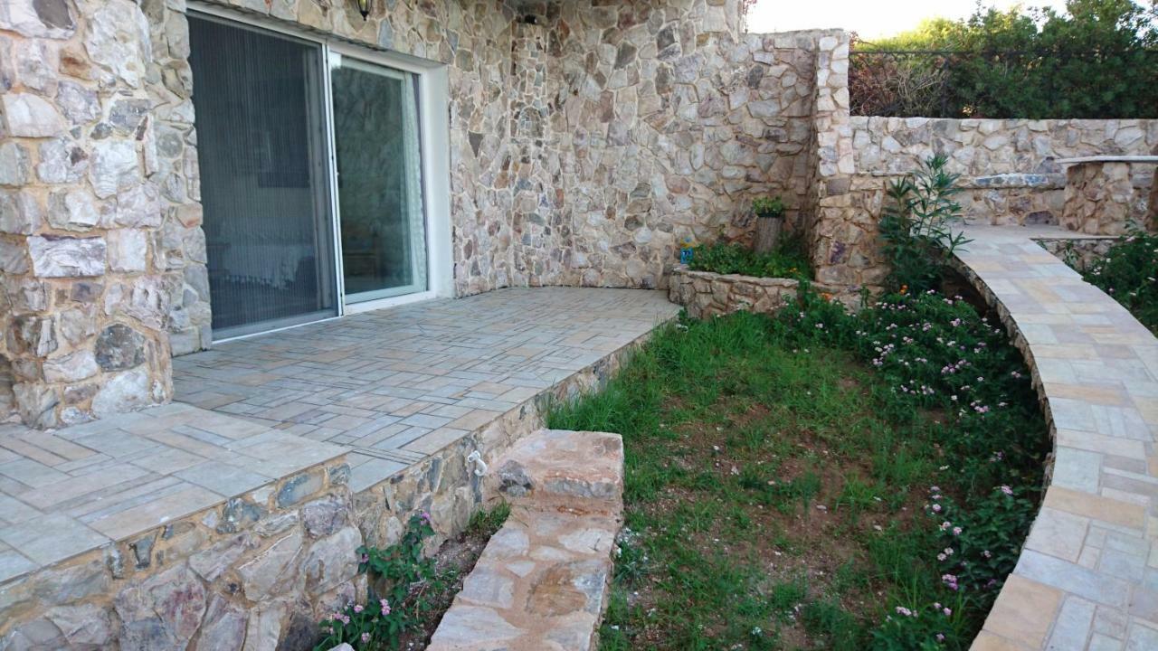 Το Πετρινο Villa Agia Marina Mikrolimanou Exterior foto