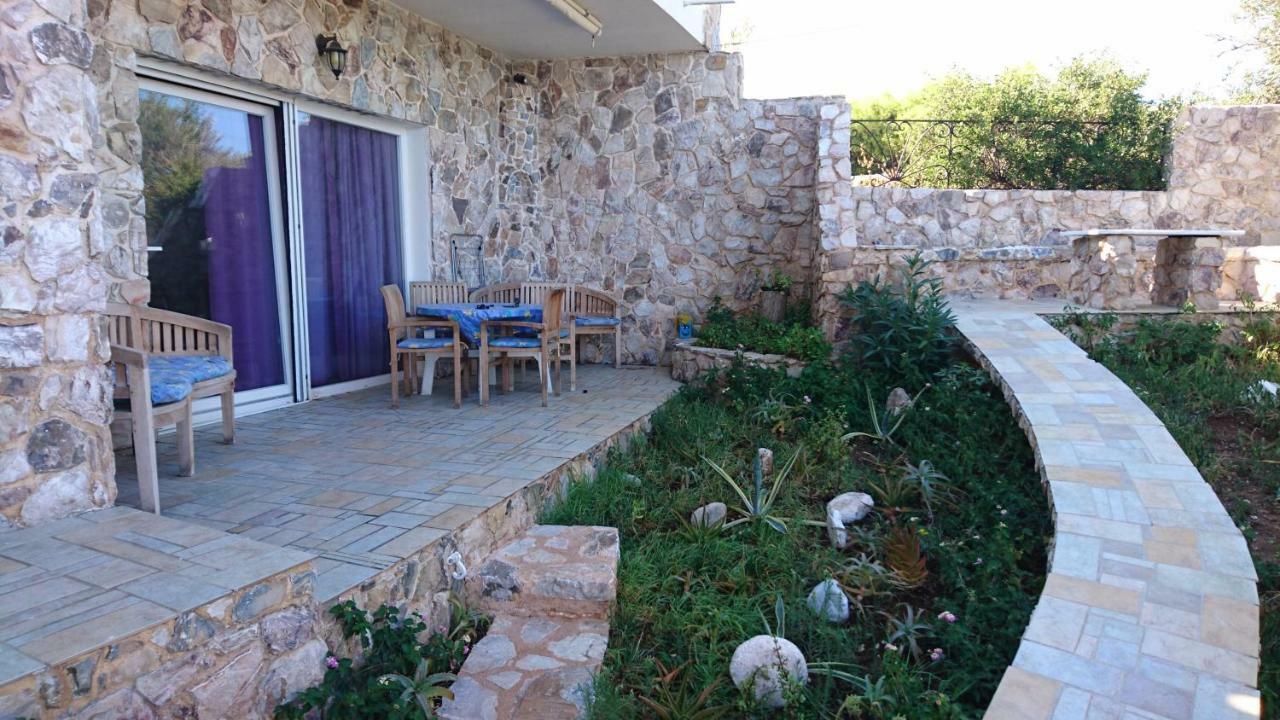 Το Πετρινο Villa Agia Marina Mikrolimanou Exterior foto